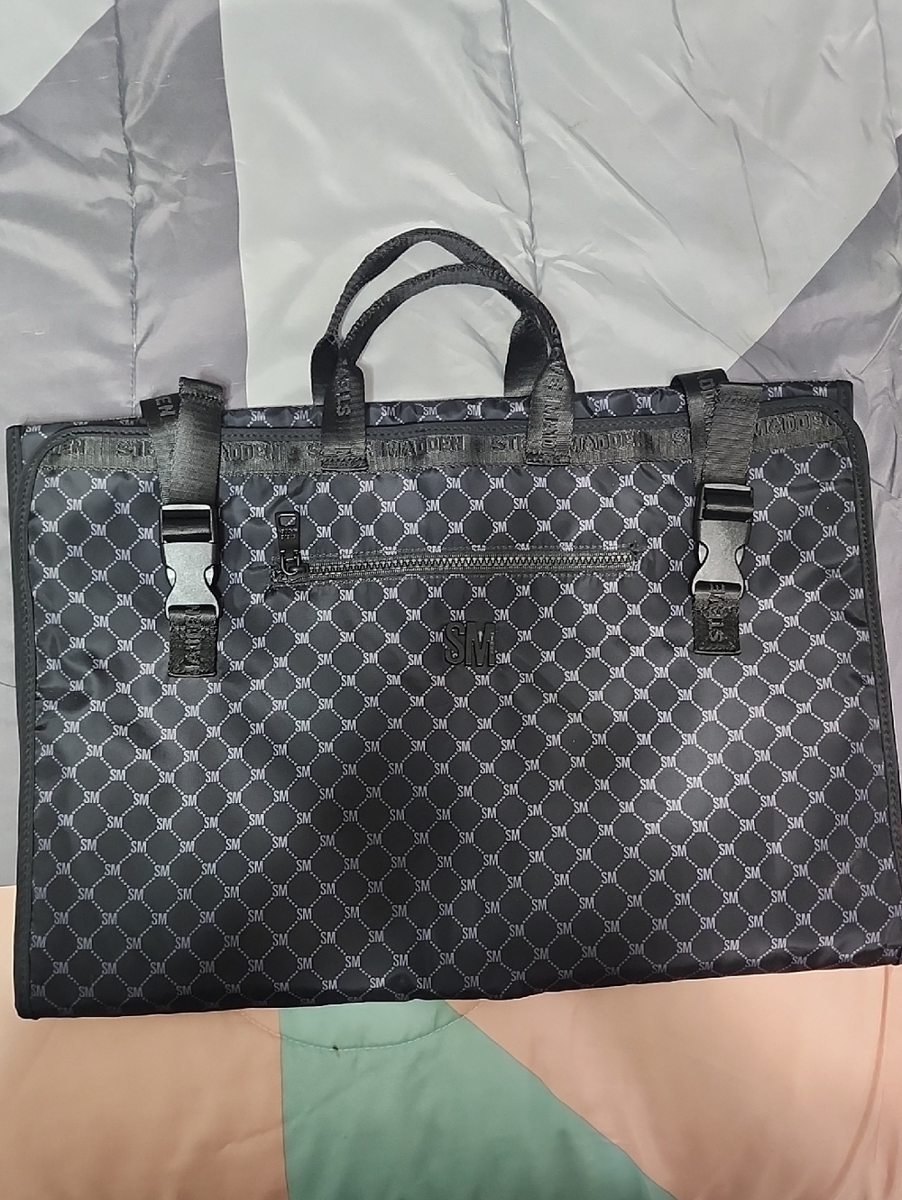 SM Patterned Black Travel Bag